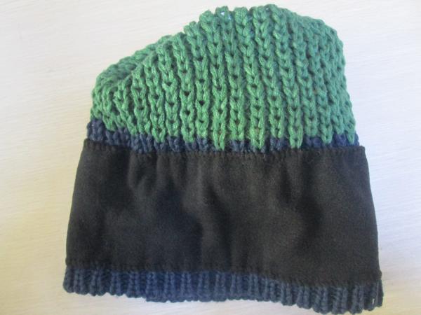 Fure ball Hat with Acrylic yarn for Ladies Warmer--Fade Fure Hat