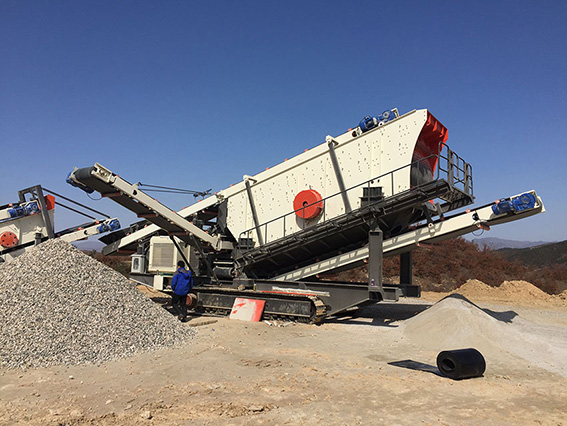 China Hot Sale MTNG400S-3 Wheel Type Mobile Crushing and Screening Station Plant Price