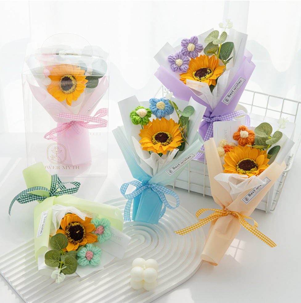 Bouquets de tournesols faits à la main, bouquets de fleurs finis, cadeaux de fête