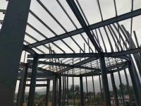 Q235 iluminam o quadro de construção da armação de aço/metal da garagem da pintura com 50 anos de longa vida