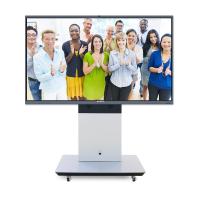 Whiteboard com o tela plano interativo do suporte para o ensino e a conferência