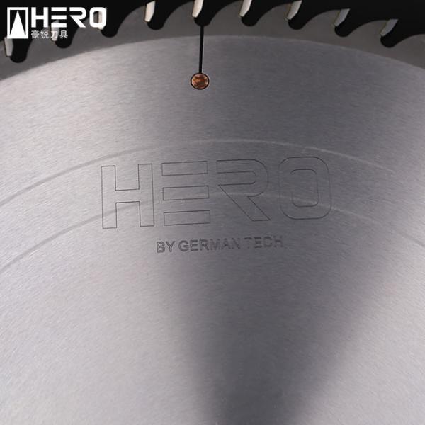 Industrial Rip Saw Blade , Fine Cut Saw Blade Tungsten Carbide Material
