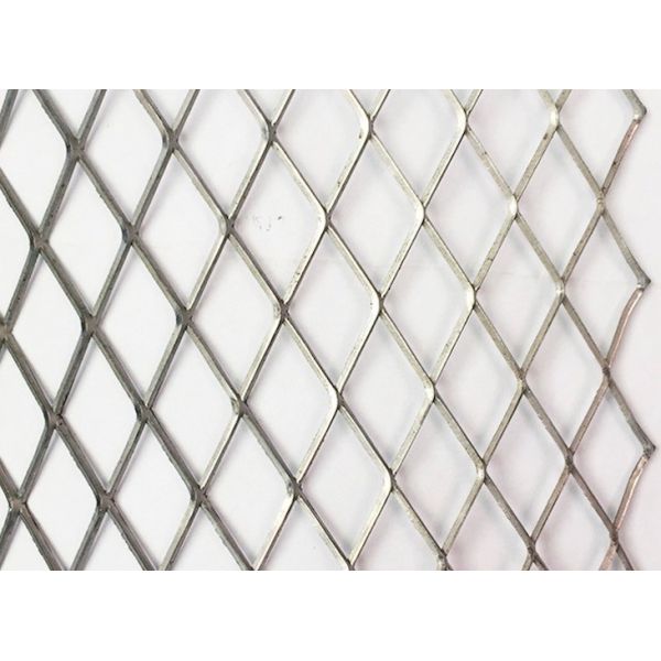 Heavy Duty Security Expanded Metal Mesh Fence 60x100mm 3m Length