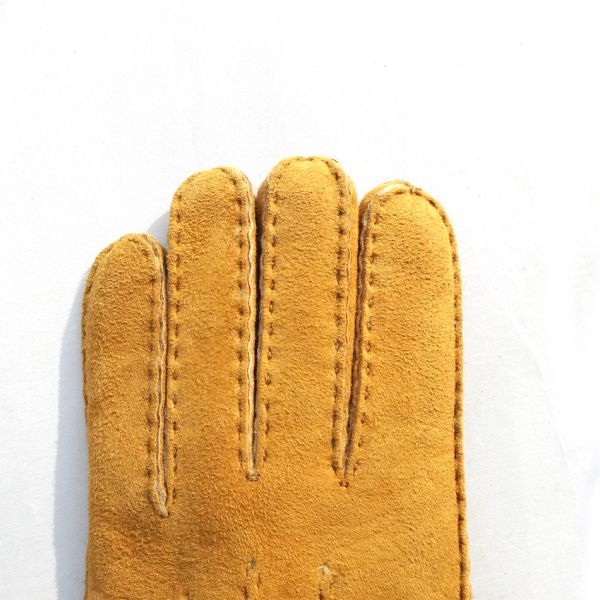 Latest technology sheepskin yellow leather gloves