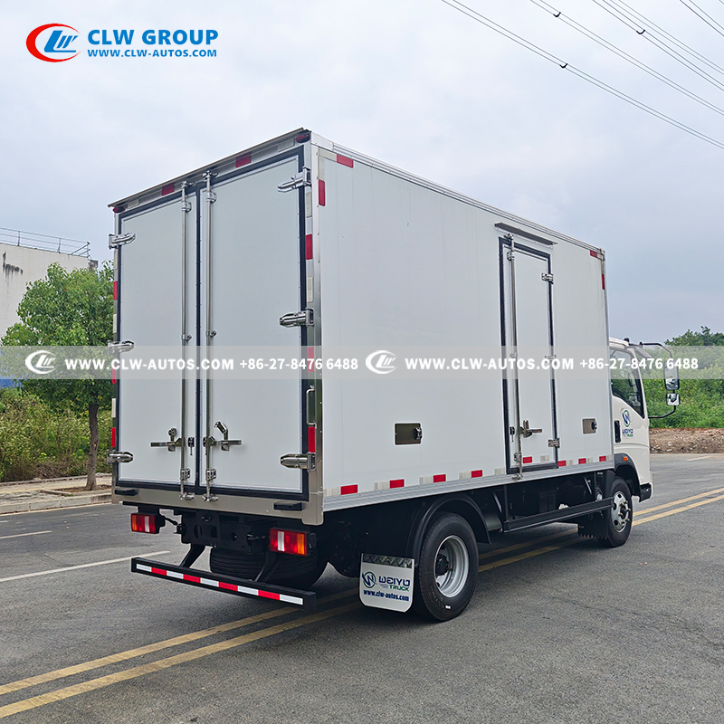 HOWO 4.2m Refrigerated Truck for Cold Chain Delivery