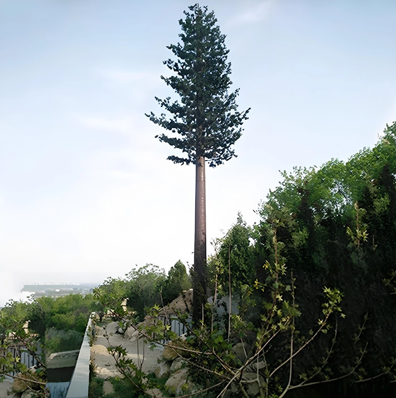Anti Corrosion Telecommunication Towers Hot Dip Galvanized Steel Tower