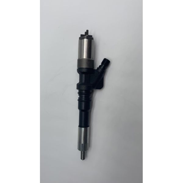 DEN-SO Diesel common rail Fuel Injecto  095000-1211 6156-11-3300