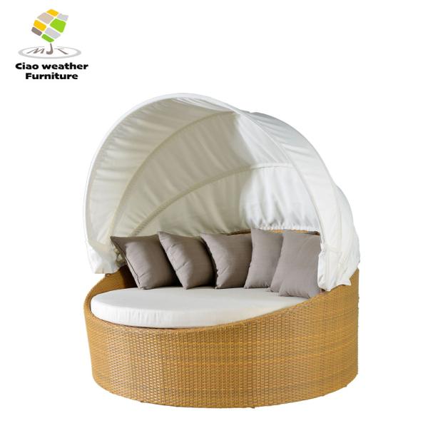 Lit rond tissé en rotin de jardin extérieur sans auvent pliable