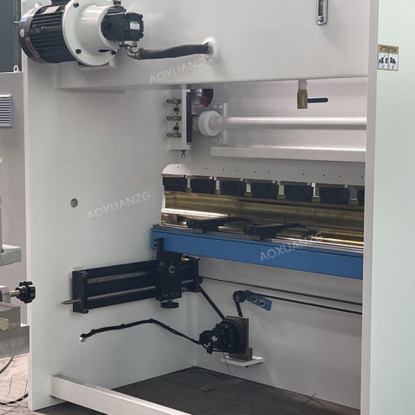 пресса мотора сервопривода 80T 2500MM двойная гидравлическая тормозит синхронизированный складывать