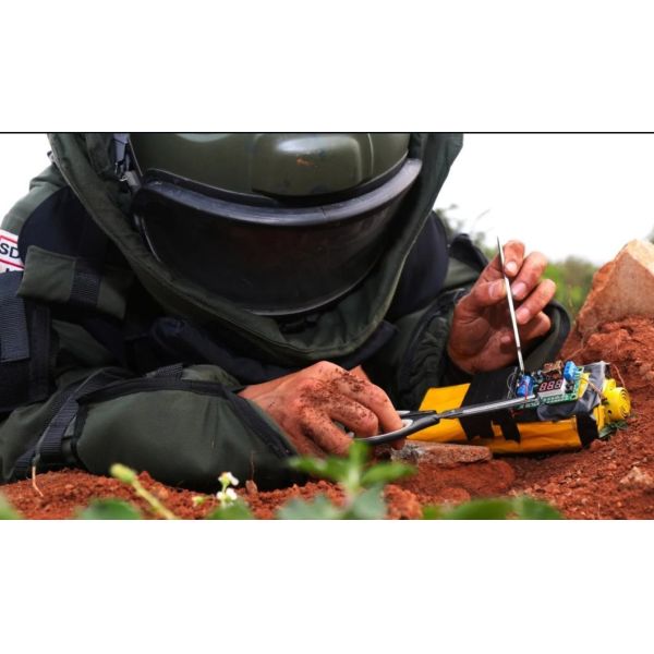 Pelican Военный VHF UHF портативный сотовый телефон 2G/3G/4G/5G/GPS/WIFI сигнальный джаммер