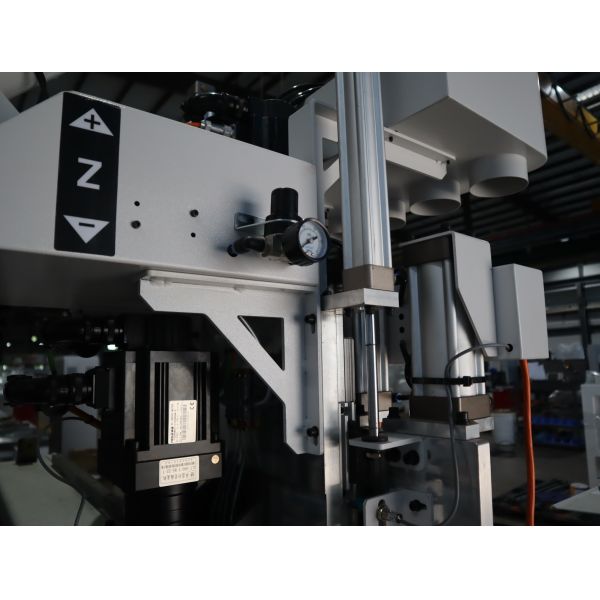 Маршрутизатор панели CNC 2 шпинделей для плакирования 18KW шкафа модульного ACM