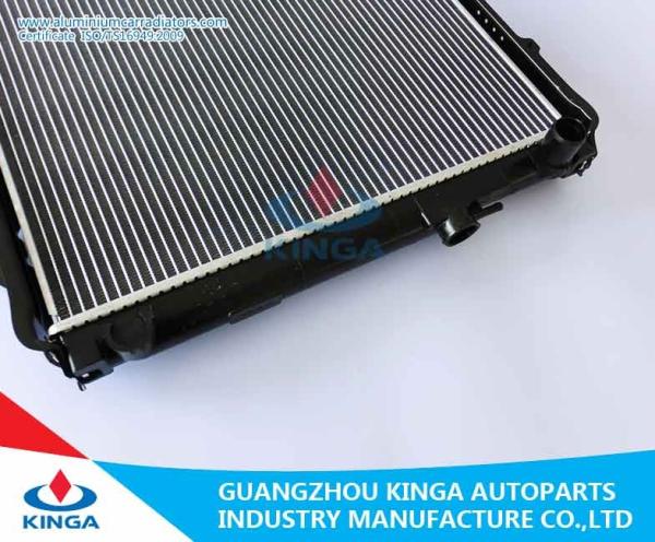 Toyota Hilux Pickup LN147'97 MT  Water Heating Automobile Radiators PA26/32/36