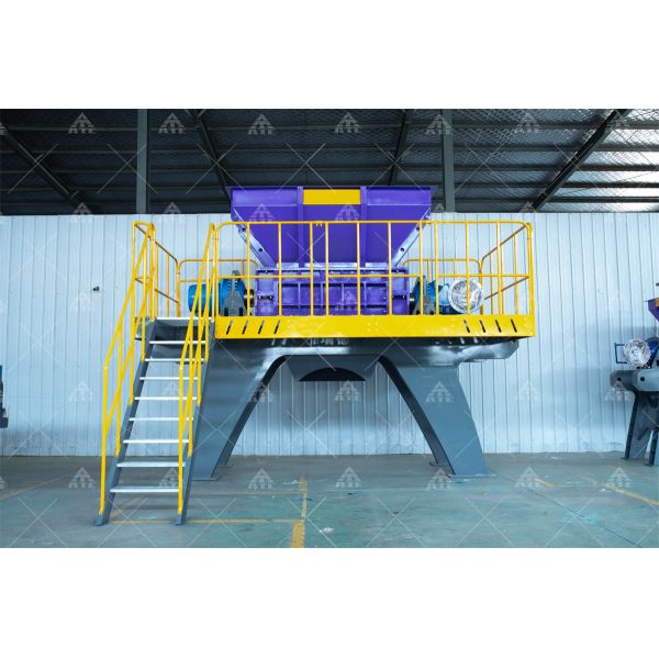 Industrial Metal Shredder with Automatic Manual and Semi-automatic Operation for Scrap Metal Recycling