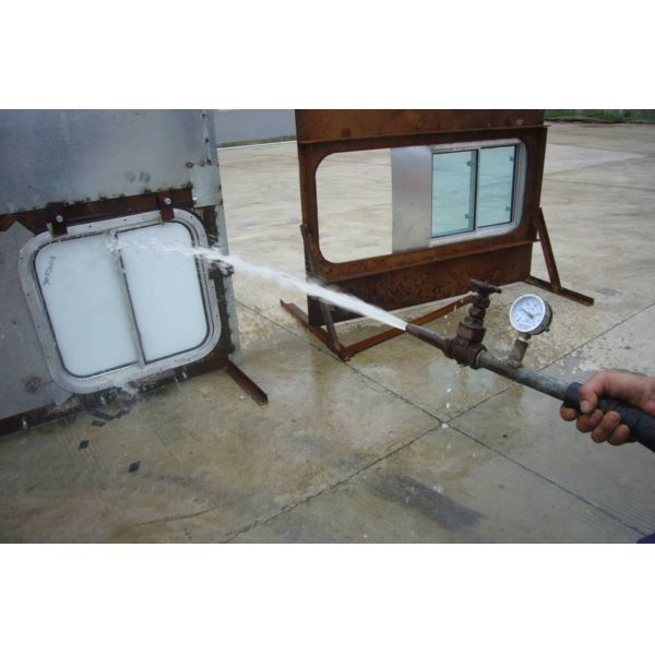 Fenêtre en aluminium marine coulissante étanche marine de timonerie de cadre de Windows