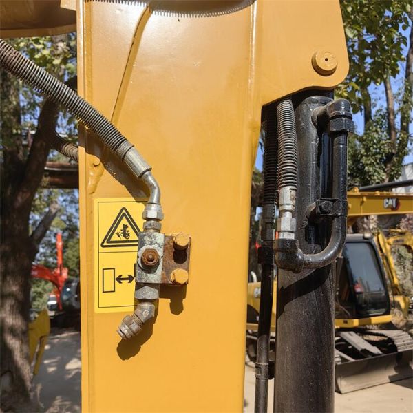 Original Japan Used Cat306E2 Cat306 Caterpillar Excavator Hydraulic Pump Original