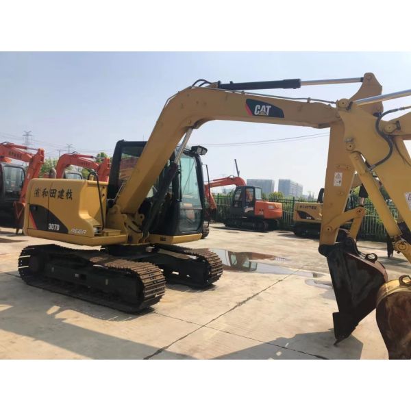 Upgrade Your Construction Equipment with a Used Cat Excavator 307D
