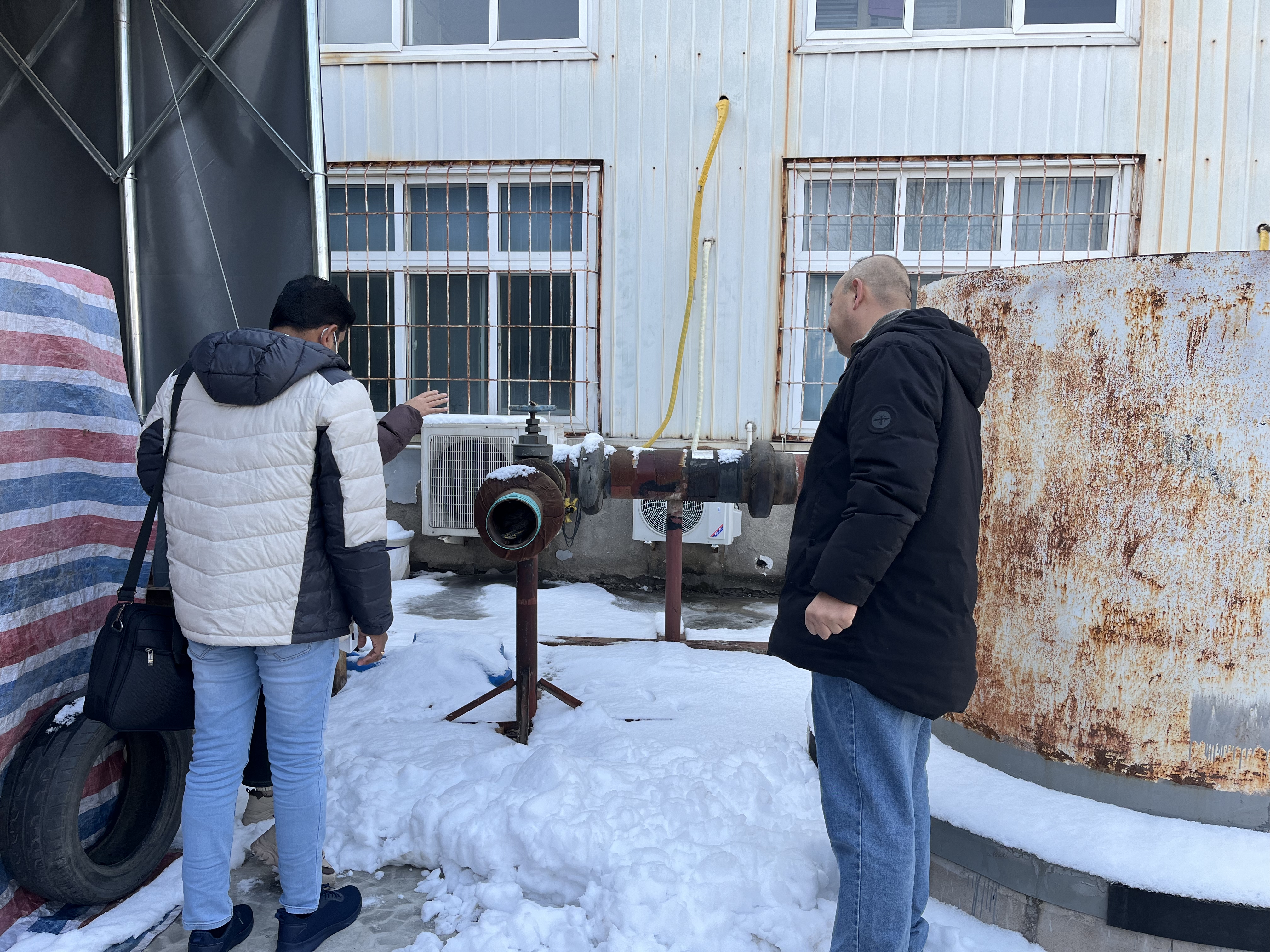 Гибкость AWWA C 217 Противокоррозионная петролатовая лента для обертывания трубопроводов