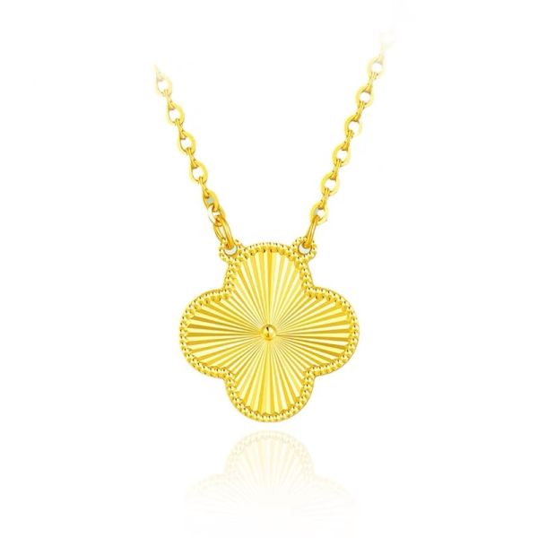 Women's Classic Romantic IGI Certified 10K 14K 18K Gold Necklace with Brilliant Cut Diamond for Weddings and Engagements