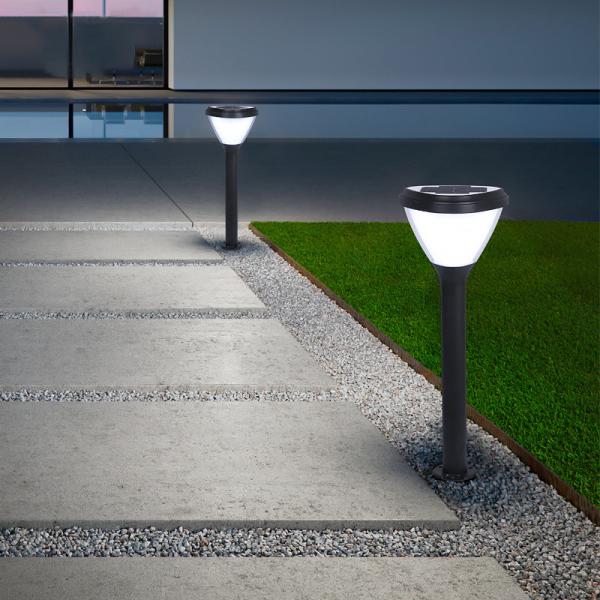 5V 4.5W Triângulo LED Solar Pathway Lights Solar Spike Light Para Parques Pátios Villas