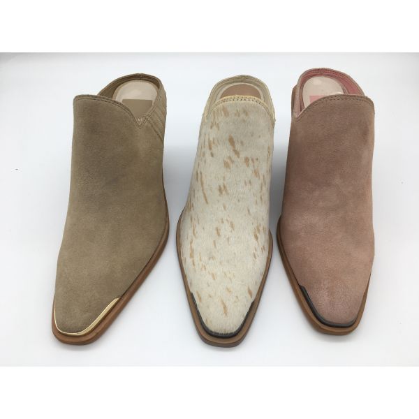 Tan Beige Closed Toe Womens Dress Shoes Soft Cow Suede Chunky Heel Dress Shoes