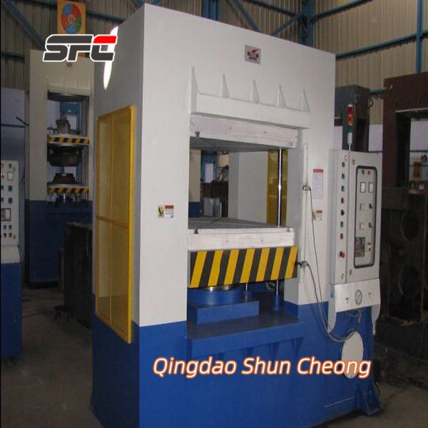 Customizable Pressure Multi-Zone Temperature Control PLC Rubber Vulcanizing Press Machine for Solid Tires