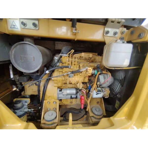 Original Hydraulic Valve Made in Japan 6 Ton Used Mini Cat 306 Excavator 2021 Year Model