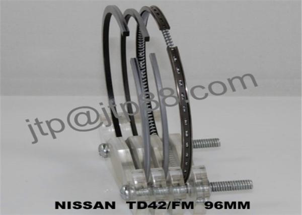 Segmento do pistão do motor diesel de aço de liga TD42 para o carro japonês 12033-06J15