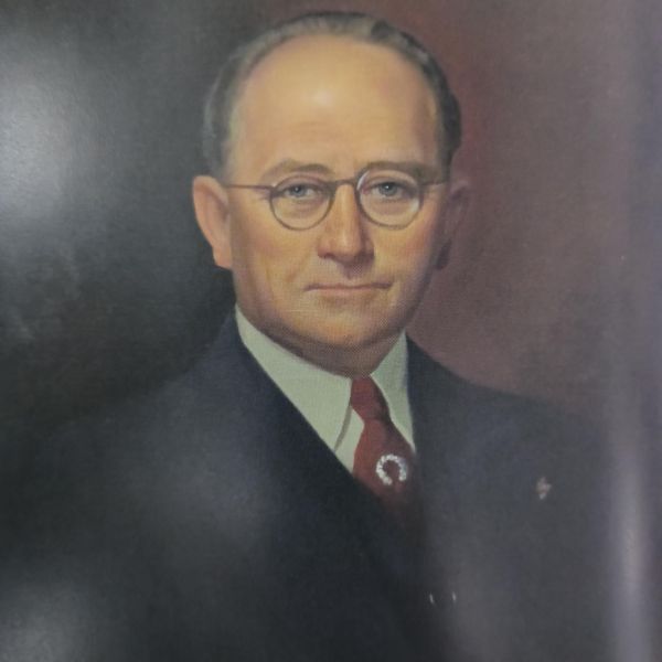 Губернаторы Миссисипи. Каталог книг из ПУ в жесткой обложке с корпусом из ПУ для коллекционирования и эстетического восхищения.