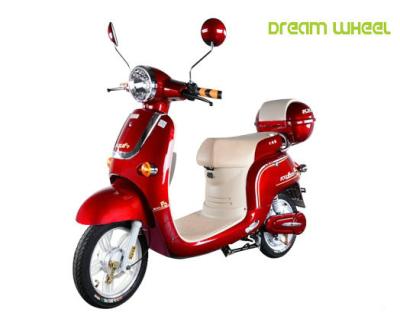 48V 500W Pedal Assisted Electric Scooter , Vespa Style E Moped With Pedals