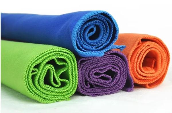 Des serviettes de gym imprimées personnalisées de haute qualité