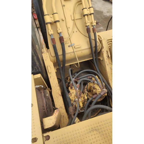 Использованный экскаватор Cat 345C, первоначально импортированный из Японии