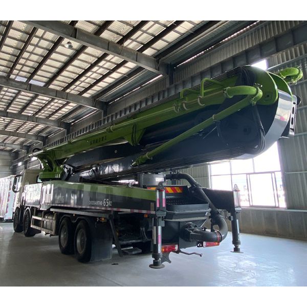 Weichai / Commins Engine Safe Pump Concrete Truck для городского планирования и строительства