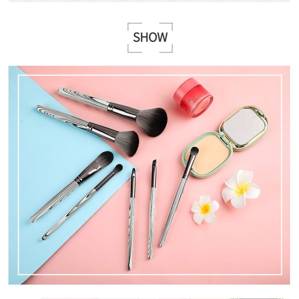 7PCS Paper Box ISO9001 Makeup Brush Gift Set for Face