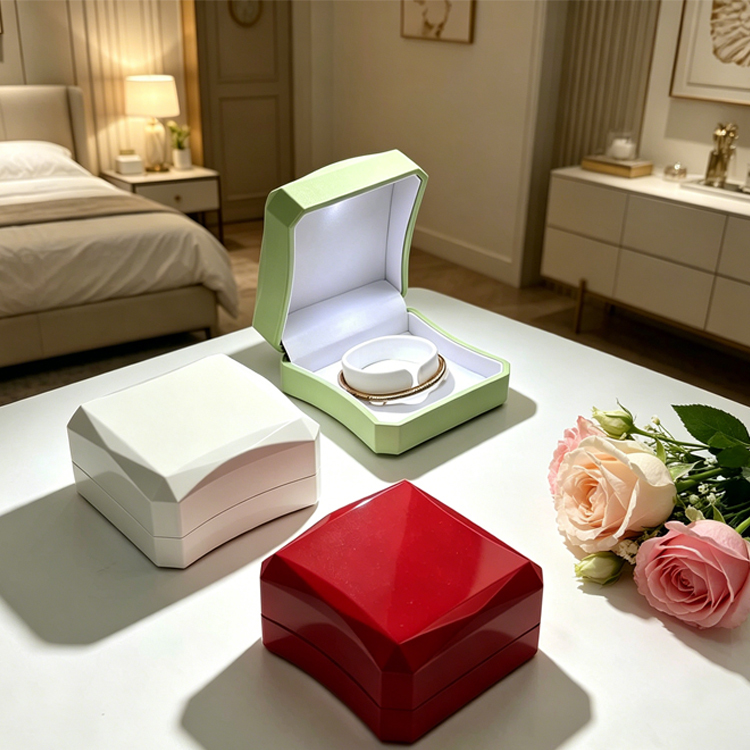 Luxury Light Up Jewelry Box Curved Storage Gift Case Durable Sturdy