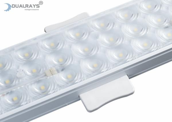 o universal fixo do poder 55W de 5ft obstrui no módulo leve linear