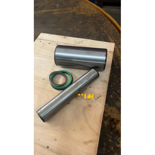 Excavator chain track chain pass, chain pin, suitable for Komatsu 200-59.3*39*135,All kinds of models are complete