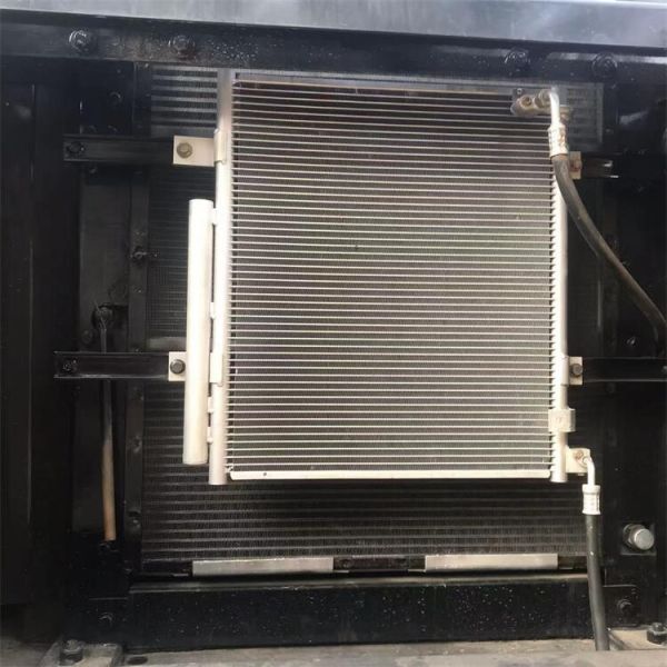 Top- 2022 Year Model Used Volvo EC210 Excavator in Korea with 0.9 m3 Bucket Capacity