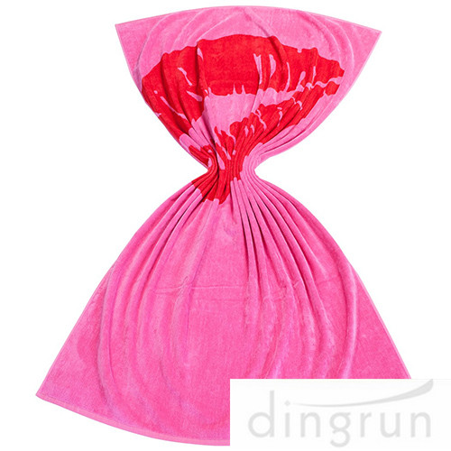 Pink Color Oversized Summer Kiss Beach Bath Towels Full Printing Pure Cotton