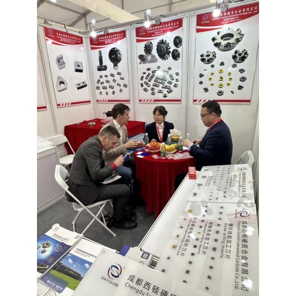 Покрытие YG6X CVD цементировало вставки карбида для отделки литого железа