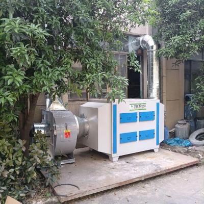 Equipamento de tratamento de resíduos industriais Purificador de carbono ativado 300 kg/tanque de filtro de carbono activo