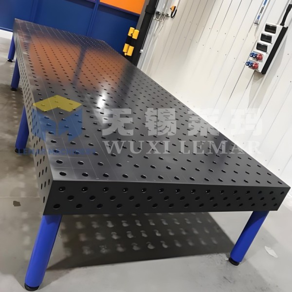 Flatness Inspected D28 3D Welding Table For High Precision Heavy Workpieces