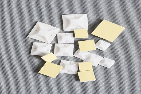 25*25mm Good Price with Tie cable plastic Self-Adhesive Tie Mount