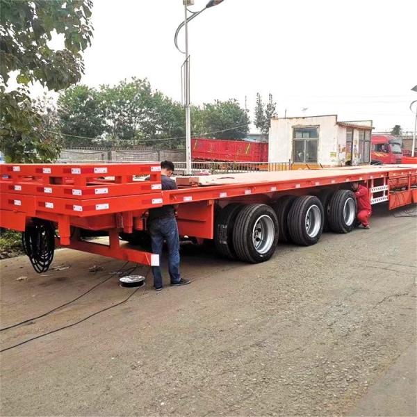 Versatile Flat Deck  Platform Trailer 12500*2500*1550mm Demision  For Semi Trucks