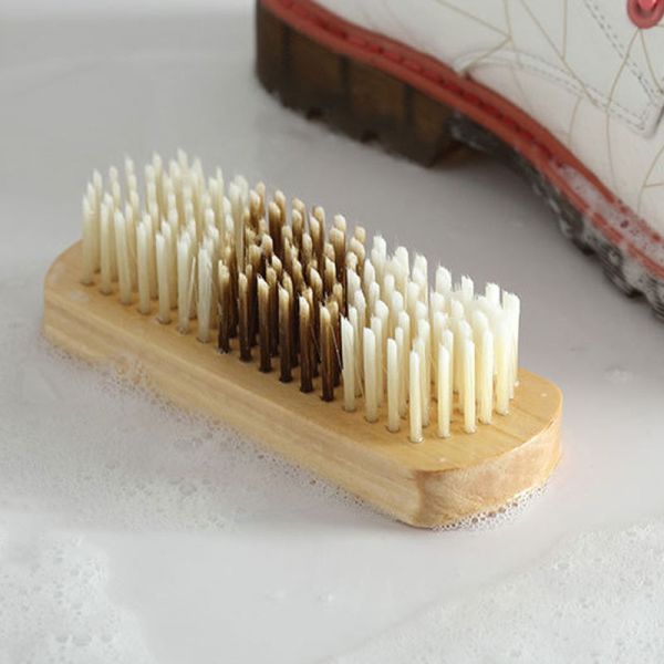 Бытовая деревянная щетка для чистки обуви премиум-класса 13,6x4,6 см.