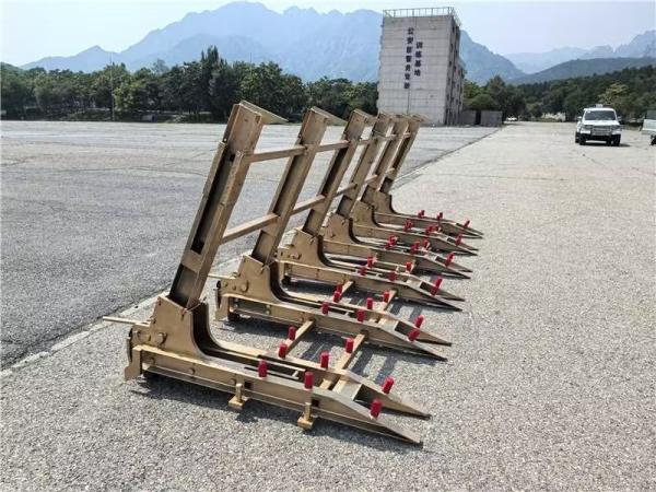PVB501 Portable Vehicle Barrier 1m High 2m Wide