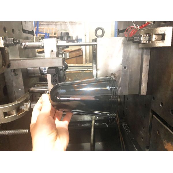 S136 Bottle PET Injection Blow Mold 1 Cavity CE SGS ISO