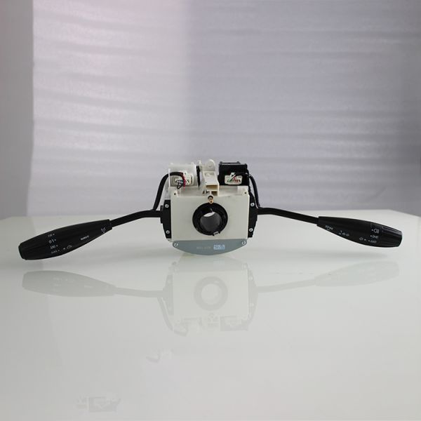 Hino Truck Spares Combination Switch Assy 84970-E0290 ，Hino Aftermarket Parts