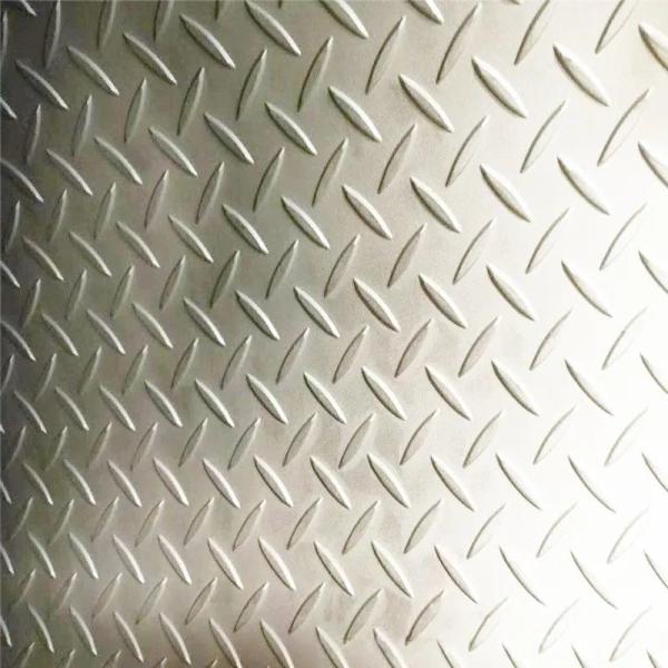 Polished Stainless Steel Diamond Plate Sheets 201 Embossed 304 316 Checker Plate 4x8