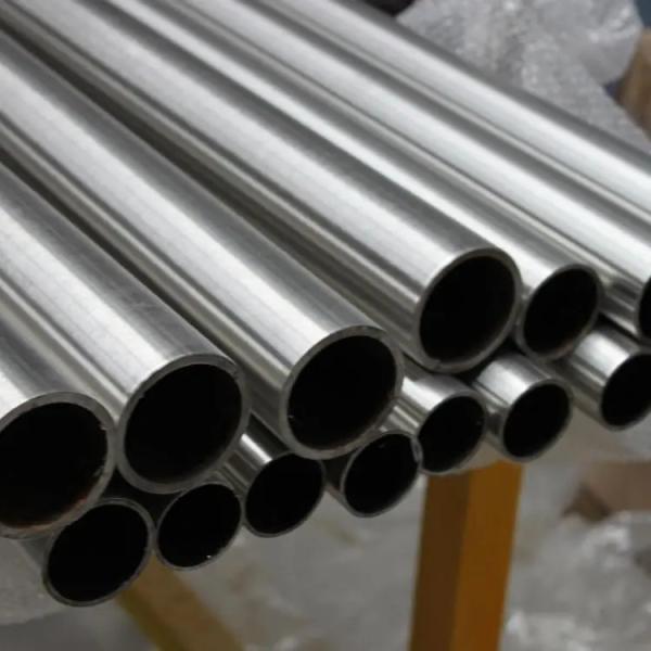 Tubos soldados de aço inoxidável da série ERW 300 302 303 304 304L 309S