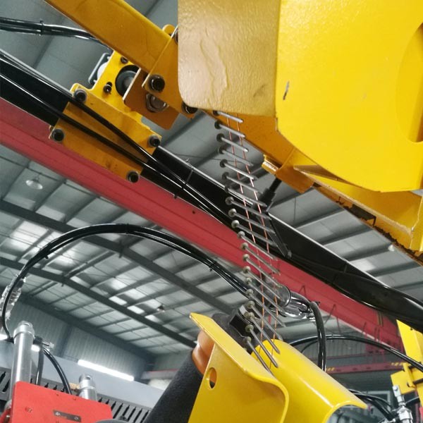 Паллет дешевого автоматического нормального размера CNC комбинированный пригвождая машину